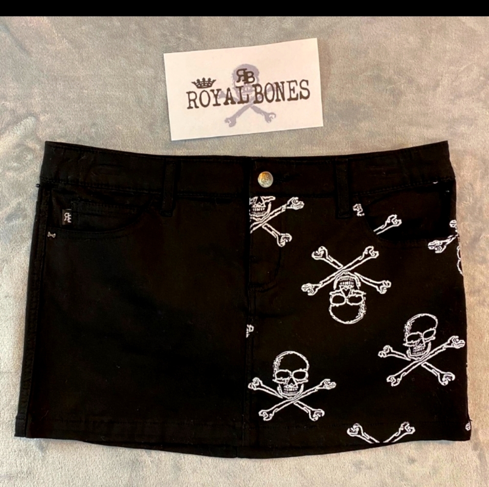 Do not buy! I am looking for this.